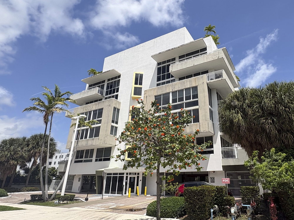 Bella Apartments